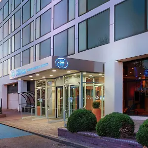 Hilton London Gatwick Airport **** Horley