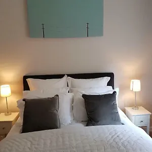 Apartment Spacious Modern Stockbridge/new Town Edinburgh